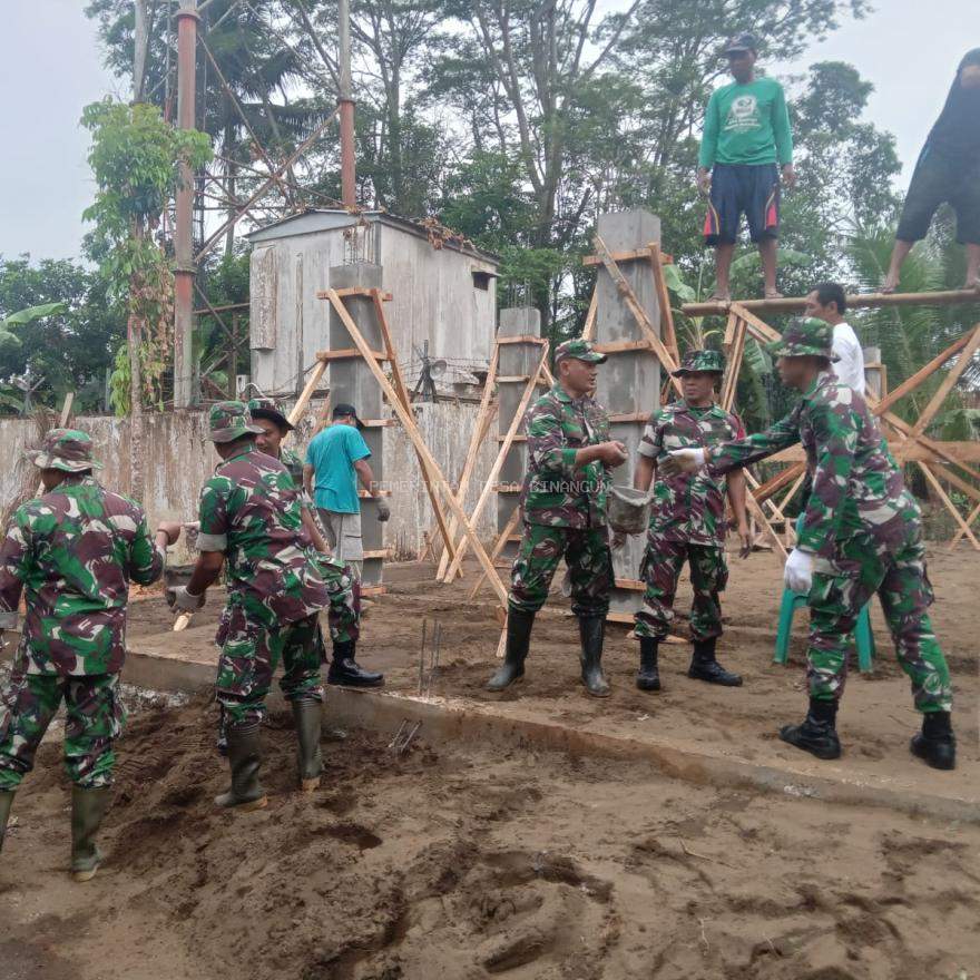 PEMBANGUNAN MUSHOLA SABILUNNAJAH RT 09 DESA BINANGUN